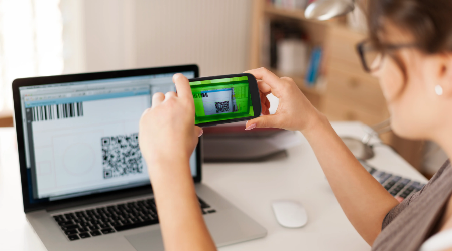CTA Button vs QR Code - What Works Best in Email Marketing