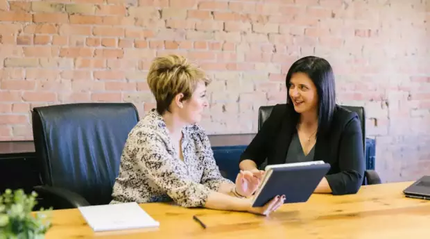 How Payroll Solutions Can Streamline Business Operations Year-Round