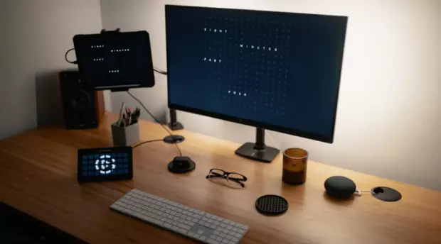 How the Right Gear Supercharges Your Workday: From Earphones to Custom Keyboards