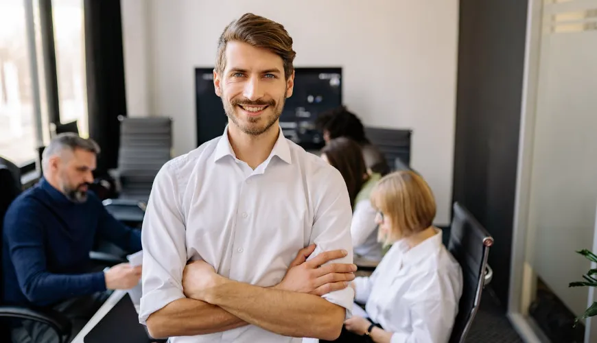 How Strong Leadership Supports Business Growth And Employee Protection