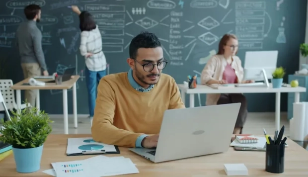 AI Tools That Are Quietly Saving Business Teams Hours Every Week